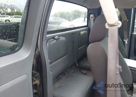 2007 Mitsubishi Raider Ls z USA, uszkodzony, nr VIN 1Z7HC22K27S233997